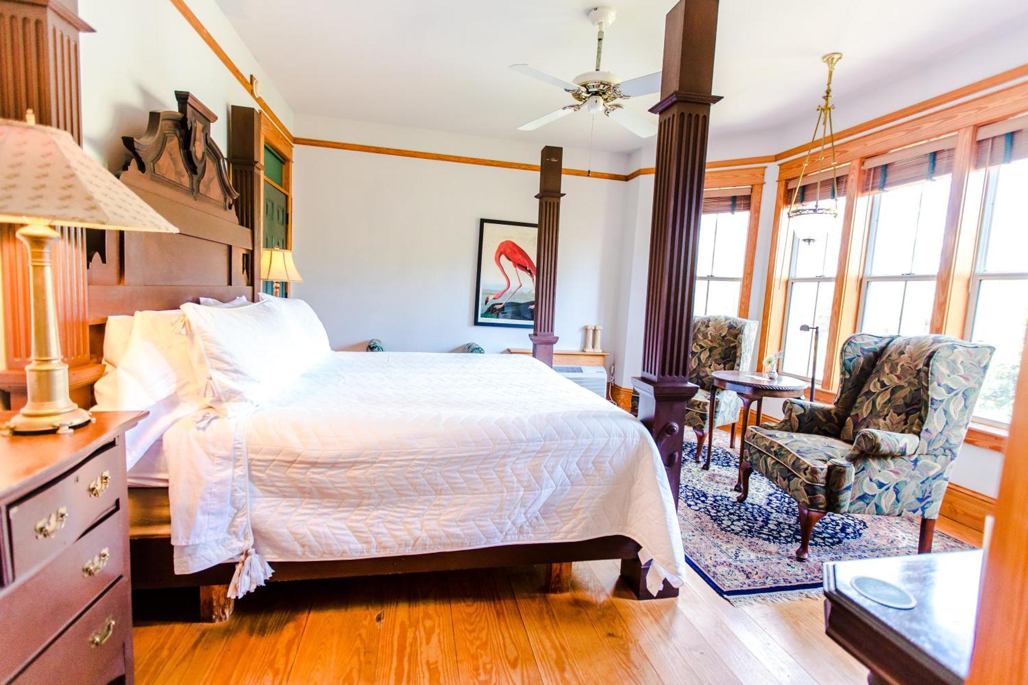 Roanoke Island Inn 맨테오 객실 사진
